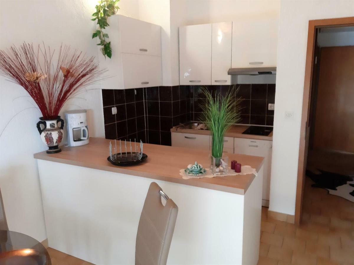 Apartments Rozic ラブ エクステリア 写真